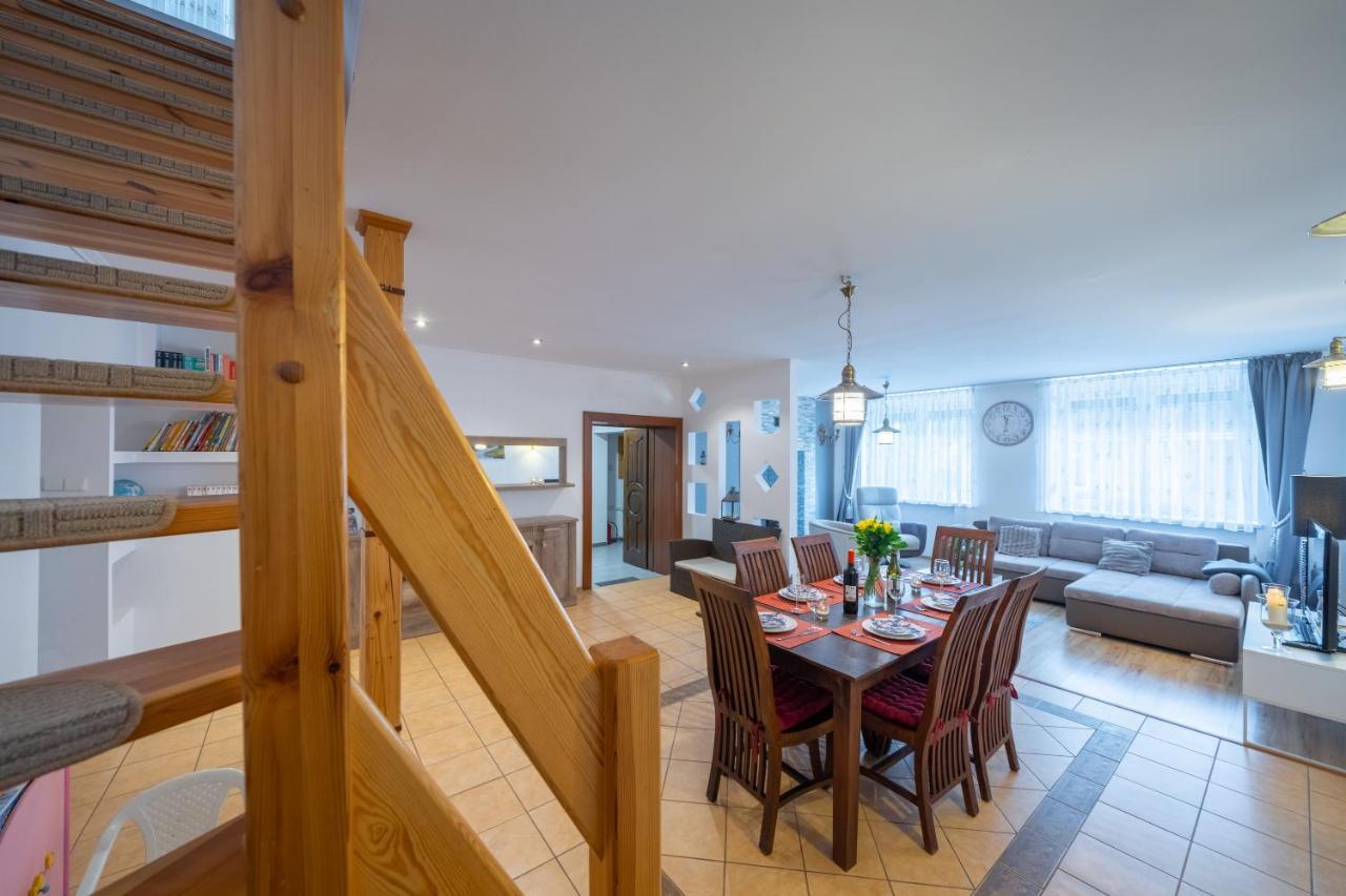 Karkonosky Apartamenty- Sciegny ภายนอก รูปภาพ